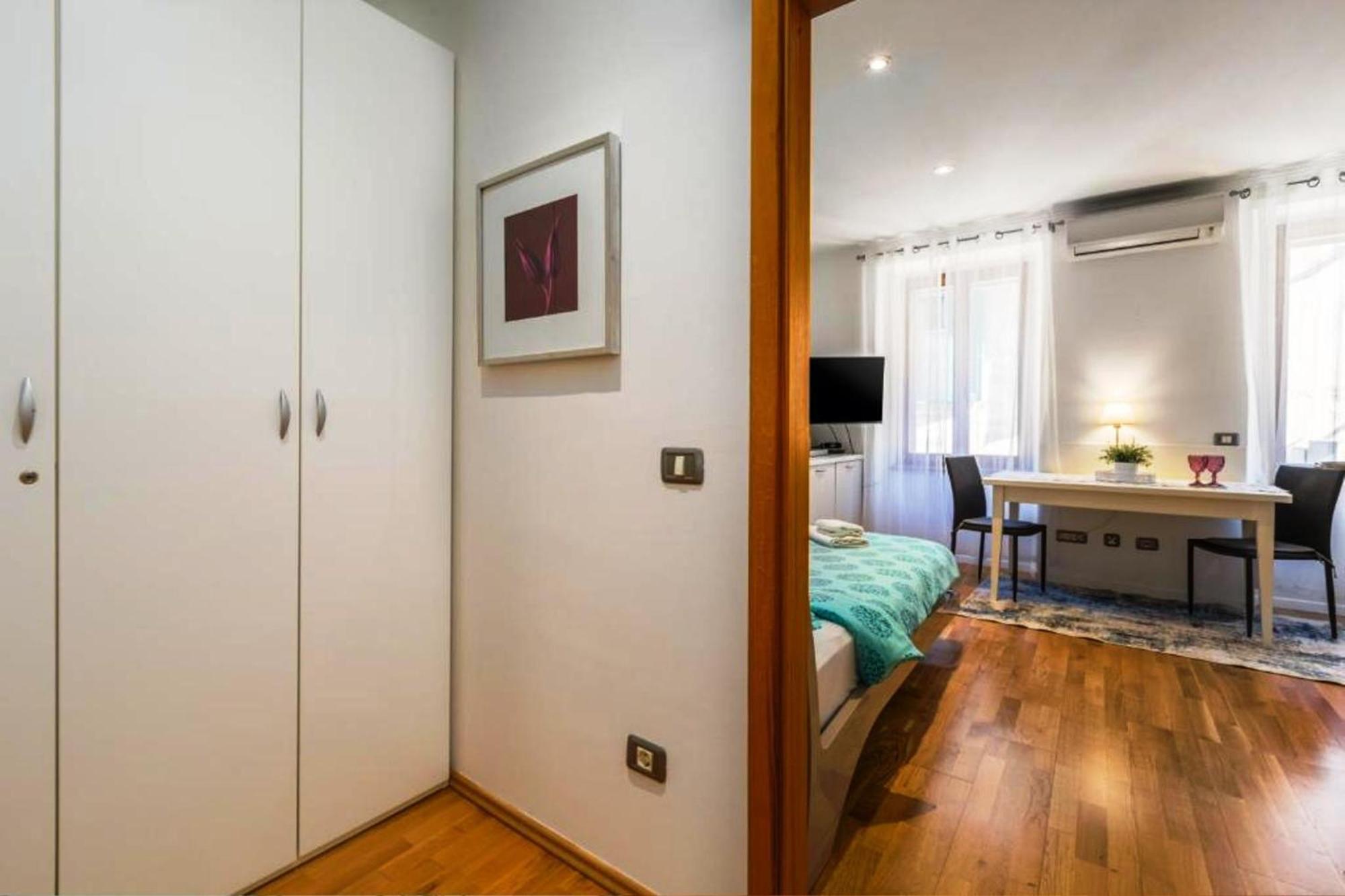 Augusta Apartment โรวีน ภายนอก รูปภาพ